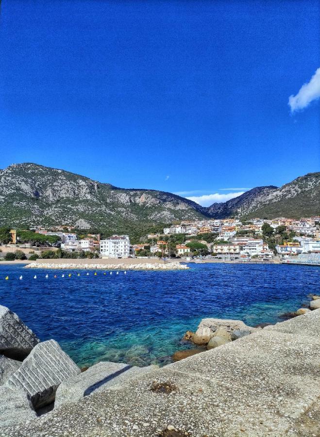 Casa Vacanza Stella Del Mare Кала Гононе Екстериор снимка