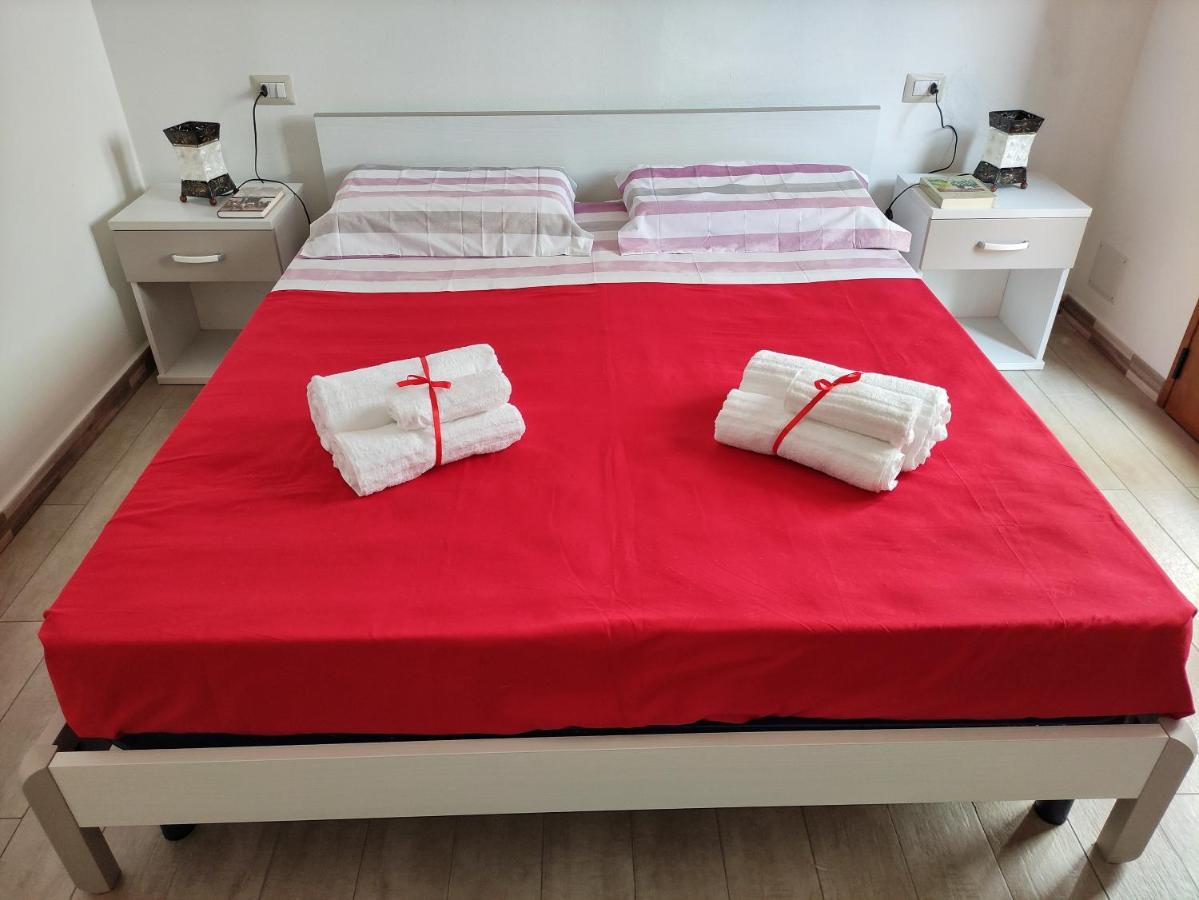 Casa Vacanza Stella Del Mare Кала Гононе Екстериор снимка